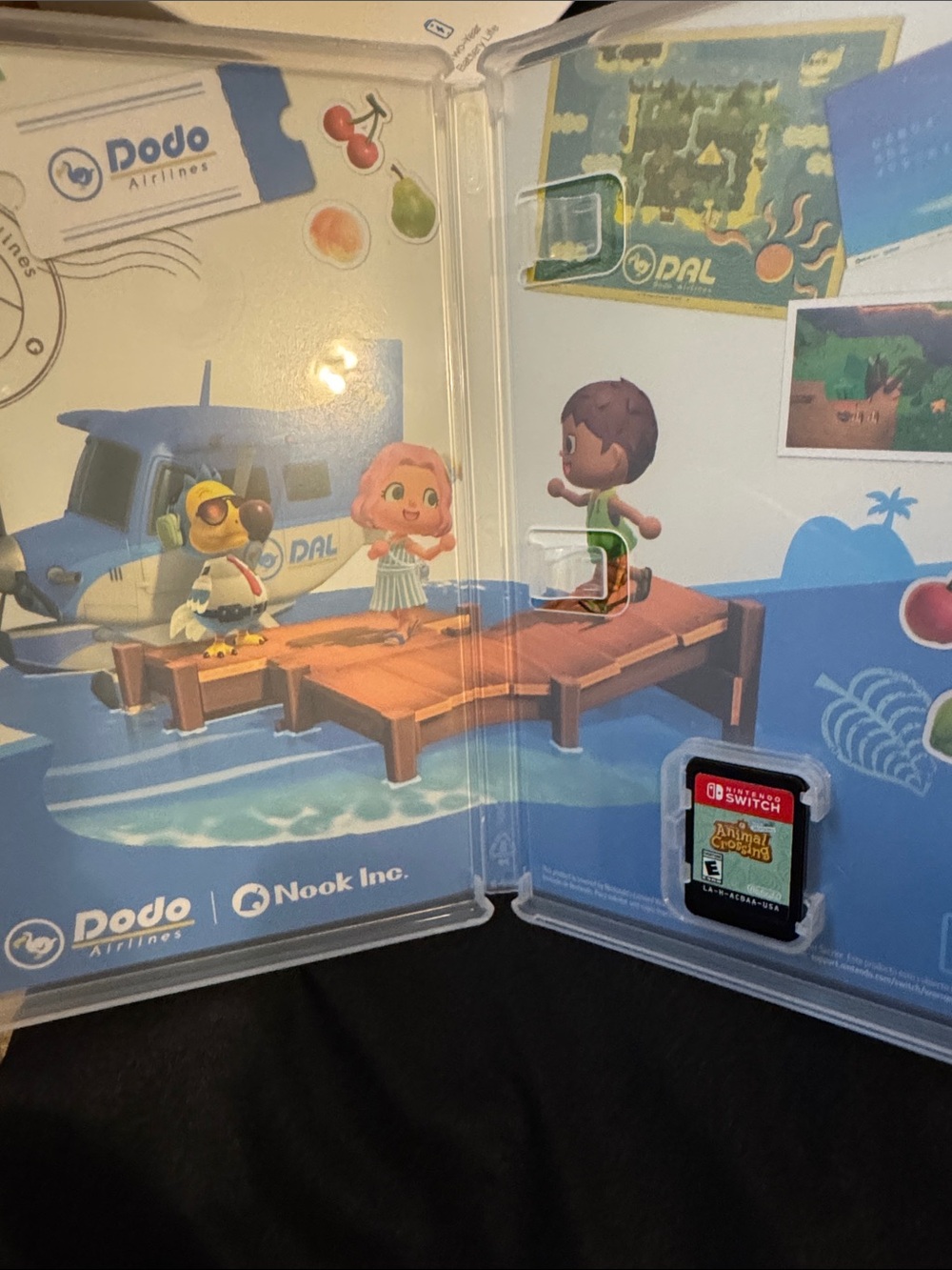 Nintendo Switch Animal Crossing New Horizon Rated E - Picture 3 of 4